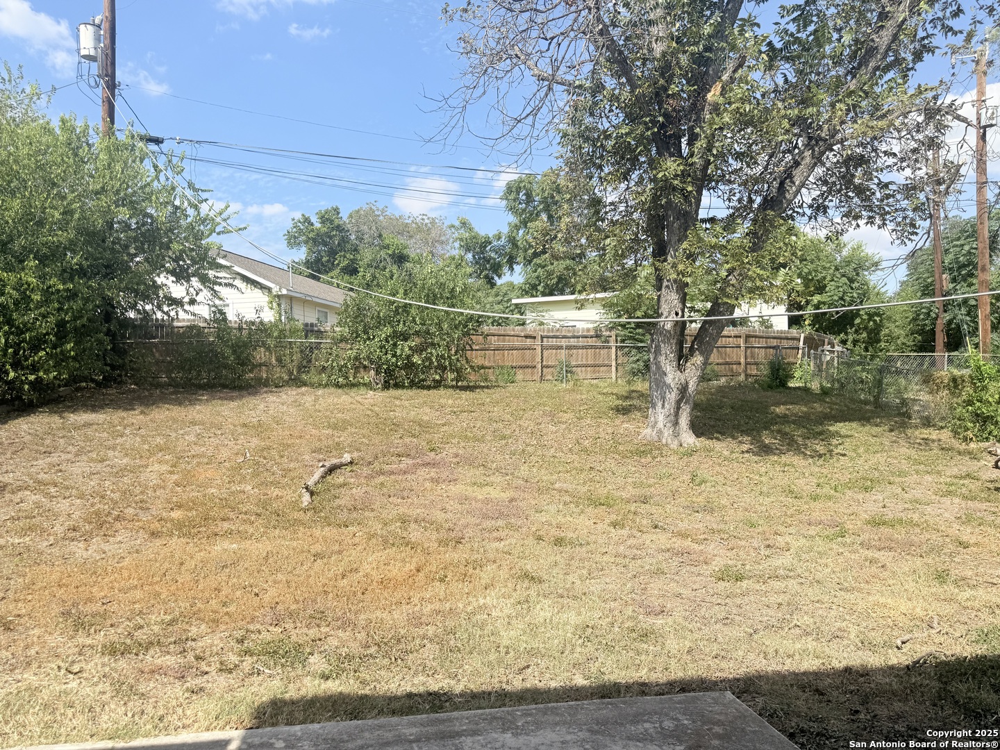 607 Blakeley Drive San Antonio TX 78209
