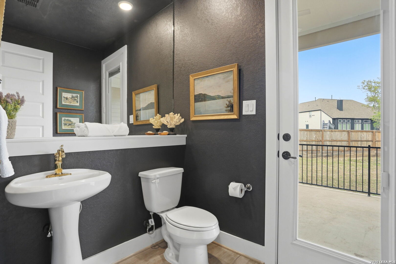 169 Storm Way Castroville TX 78009