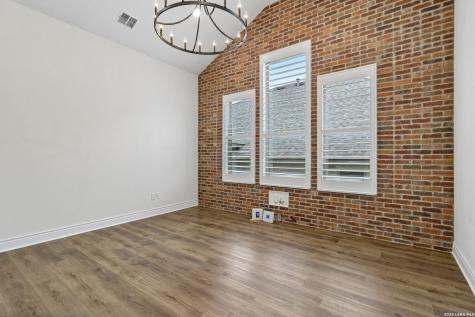 9007 Beacon Ridge San Antonio TX 78255