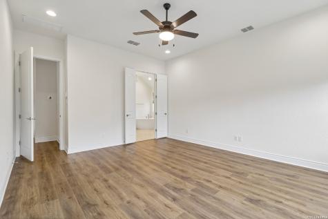9007 Beacon Ridge San Antonio TX 78255