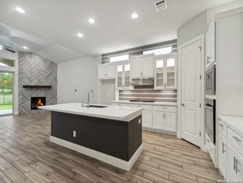103 Palisades Boerne TX 78006