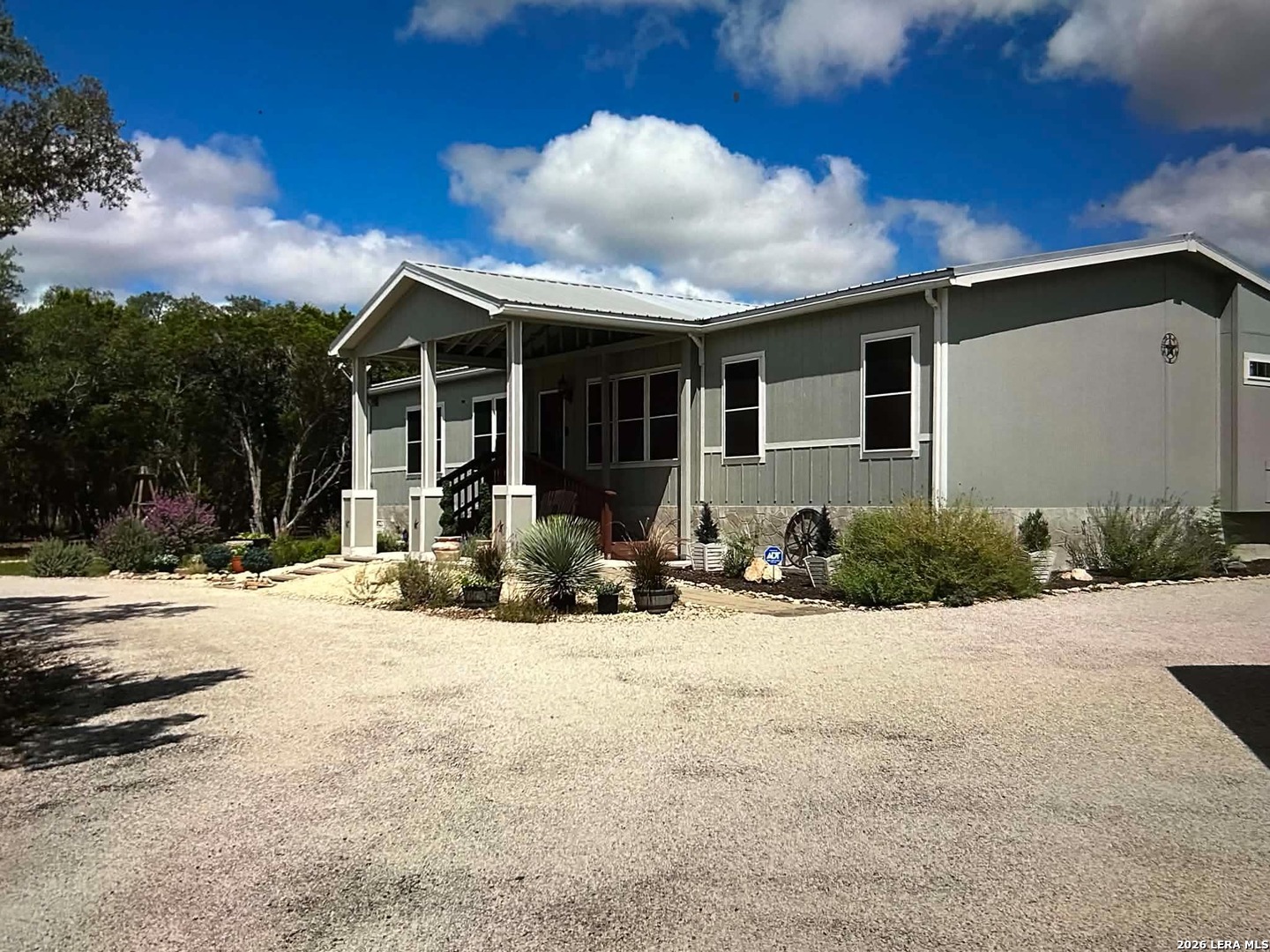 870 Spur Road Lakehills TX 78063