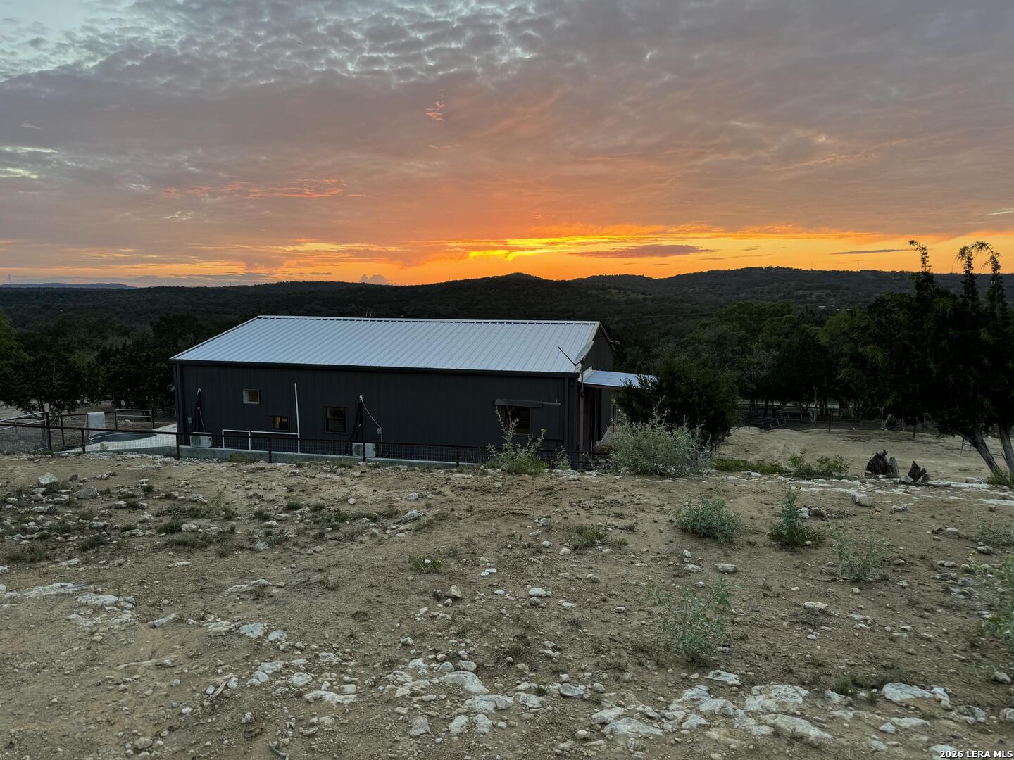 239 Flat Rock Creek Comfort TX 78013