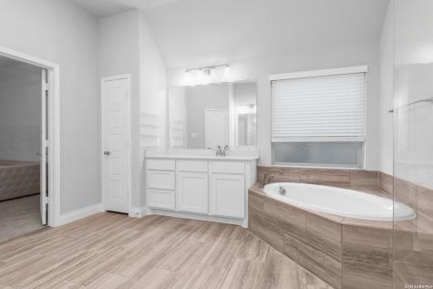 2707 Merritt Vista San Antonio TX 78253