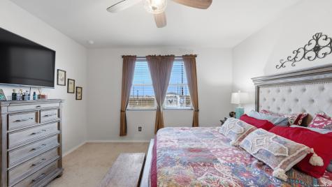 437 Signe Seguin TX 78155