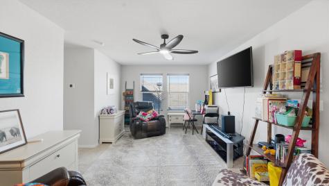 437 Signe Seguin TX 78155