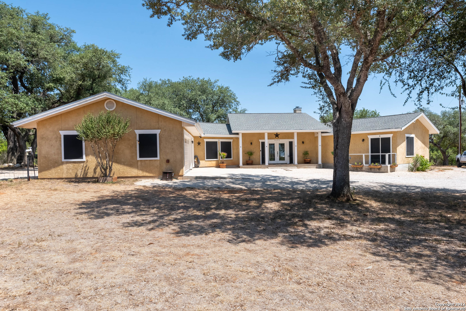 5690 Woelke Road Seguin TX 78155