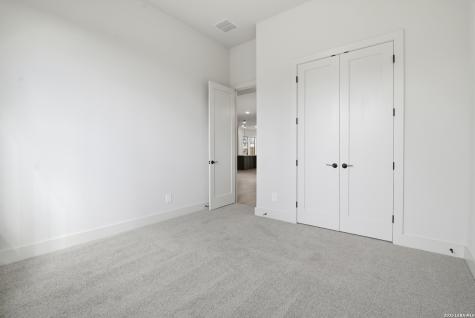 240 Haby Hollow San Antonio TX 78253