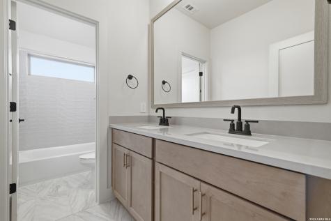 240 Haby Hollow San Antonio TX 78253
