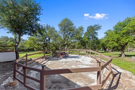 152 Pico Court San Marcos TX 78666