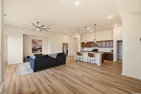 951 Blue Violet New Braunfels TX 78130