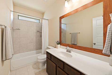 951 Blue Violet New Braunfels TX 78130