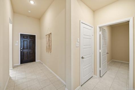 951 Blue Violet New Braunfels TX 78130