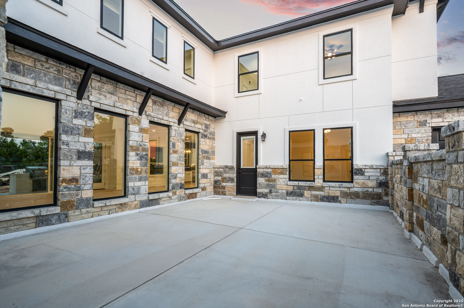285 Scenic Canyon New Braunfels TX 78132