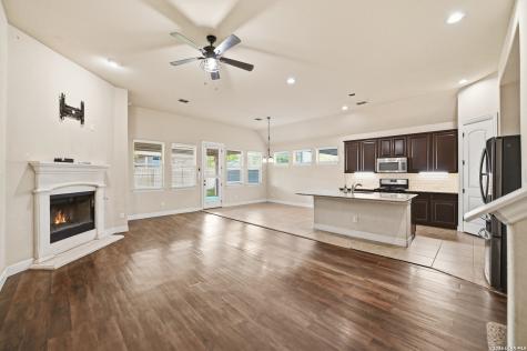 107 Dovetail Street Boerne TX 78006