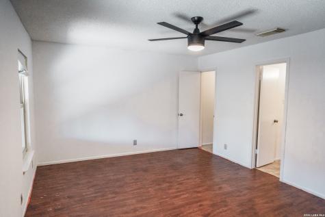 879 Fillmore San Antonio TX 78245