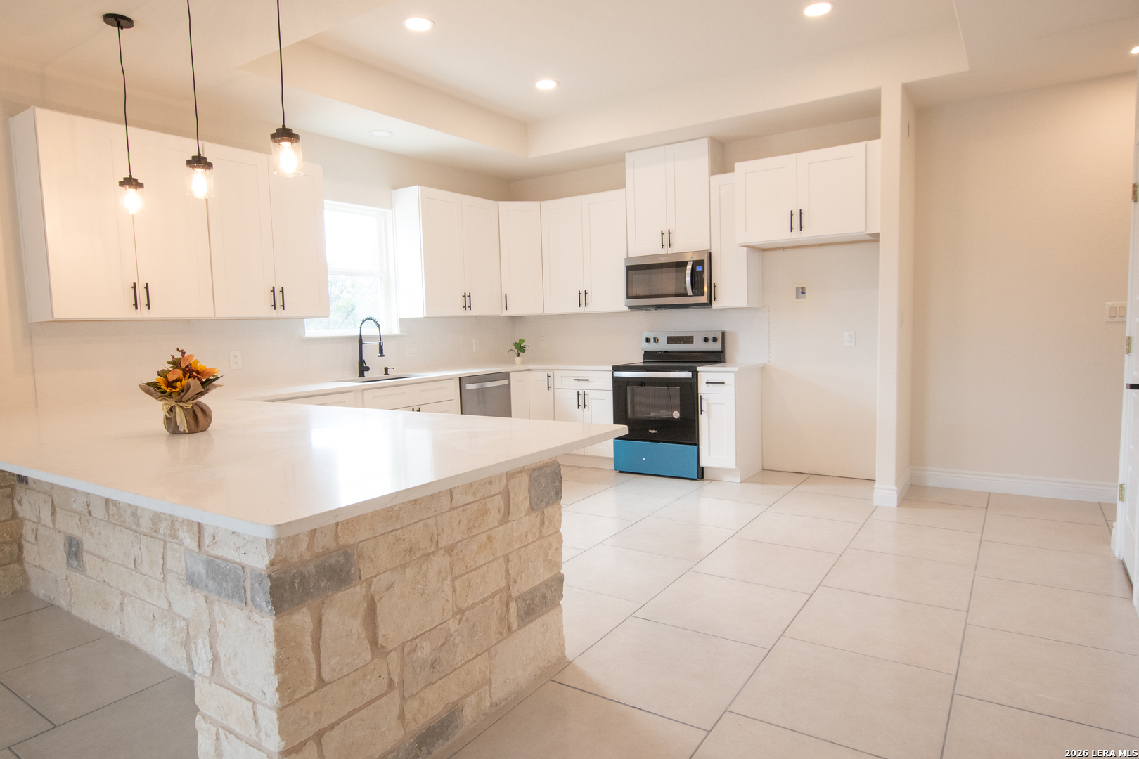 2962 Contour Spring Branch TX 78070