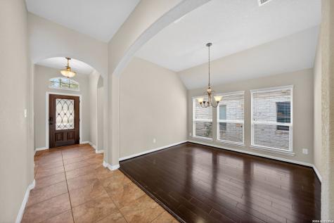 4619 Amos Pollard San Antonio TX 78253