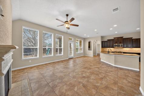 4619 Amos Pollard San Antonio TX 78253