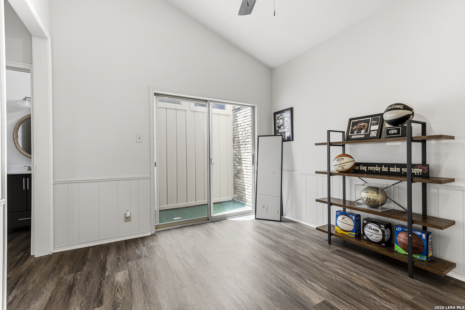 642 S Birdsong San Antonio TX 78258