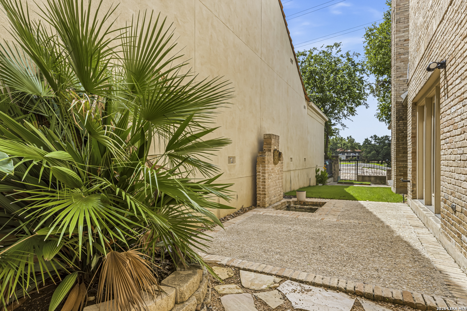 642 S Birdsong San Antonio TX 78258