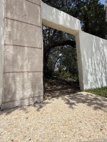 3 Benchwood Circle San Antonio TX 78248