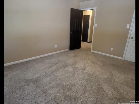5131 Gemsbuck Chase San Antonio TX 78251