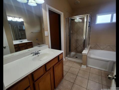 5131 Gemsbuck Chase San Antonio TX 78251