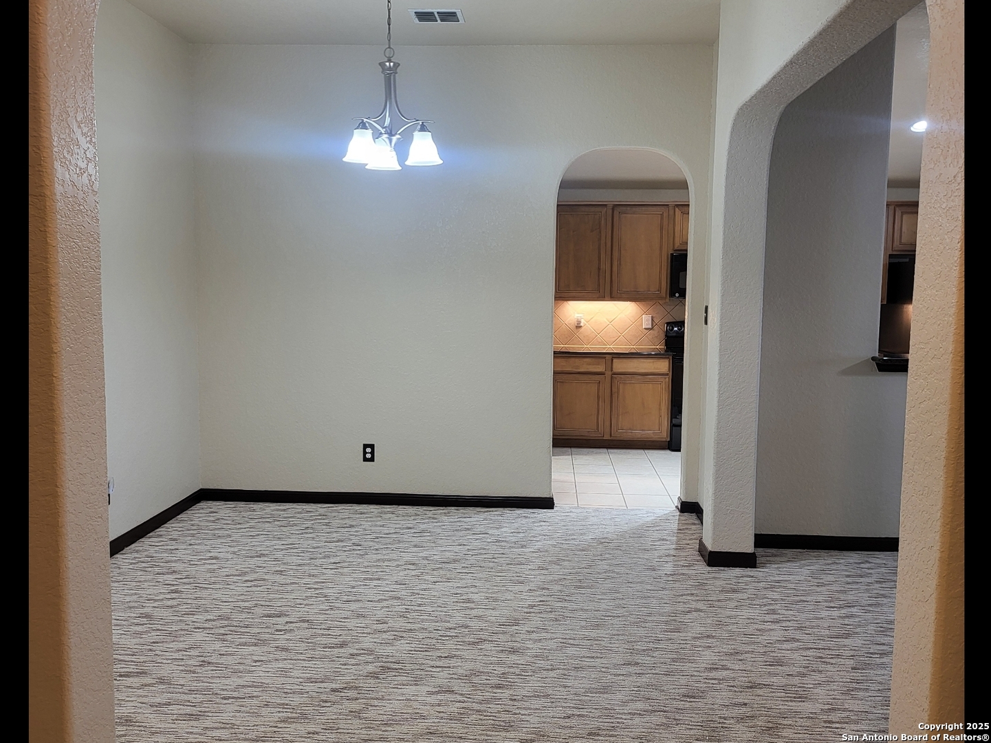 5131 Gemsbuck Chase San Antonio TX 78251