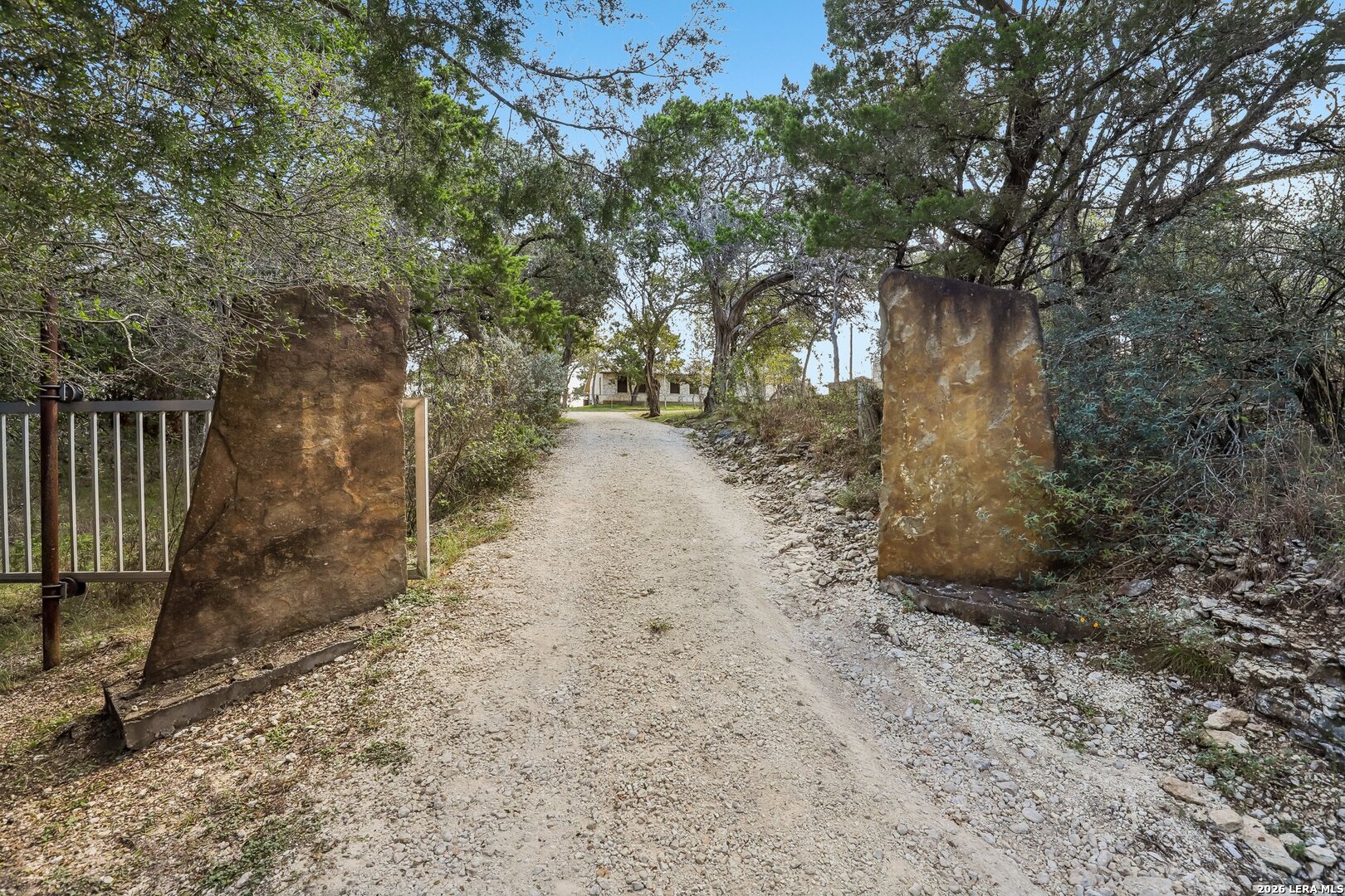 1012 Red Bluff Ranch Road Pipe Creek TX 78063