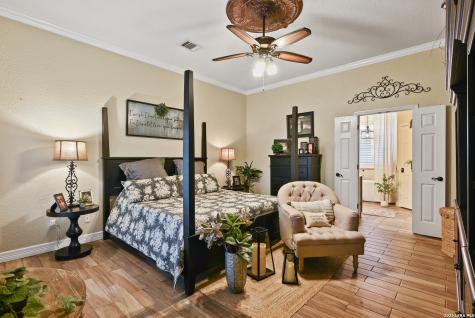 1630 Cotton Crossing New Braunfels TX 78130