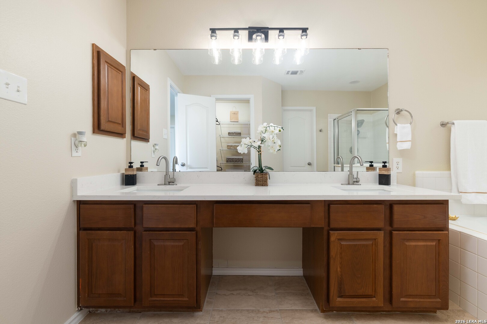 5607 Spring Quail San Antonio TX 78247