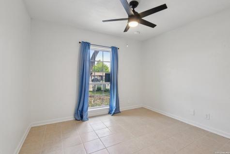 9019 Old Sky Harbor San Antonio TX 78242