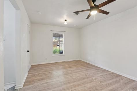 9019 Old Sky Harbor San Antonio TX 78242
