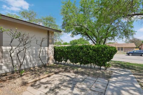 9019 Old Sky Harbor San Antonio TX 78242