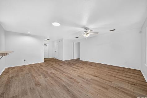 427 River Bend Drive New Braunfels TX 78130