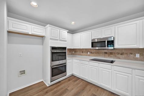 427 River Bend Drive New Braunfels TX 78130