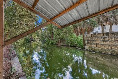 427 River Bend Drive New Braunfels TX 78130