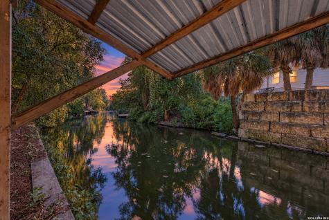 427 River Bend Drive New Braunfels TX 78130