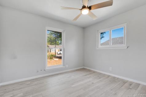 523 Chisholm Valley Round Rock TX 78681