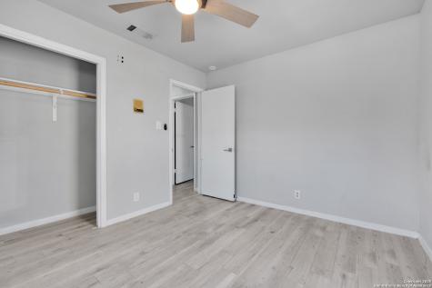 523 Chisholm Valley Round Rock TX 78681