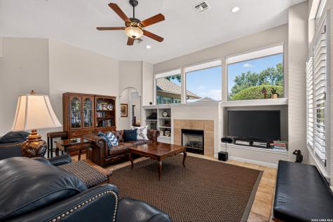 239 Garden Hill San Antonio TX 78260