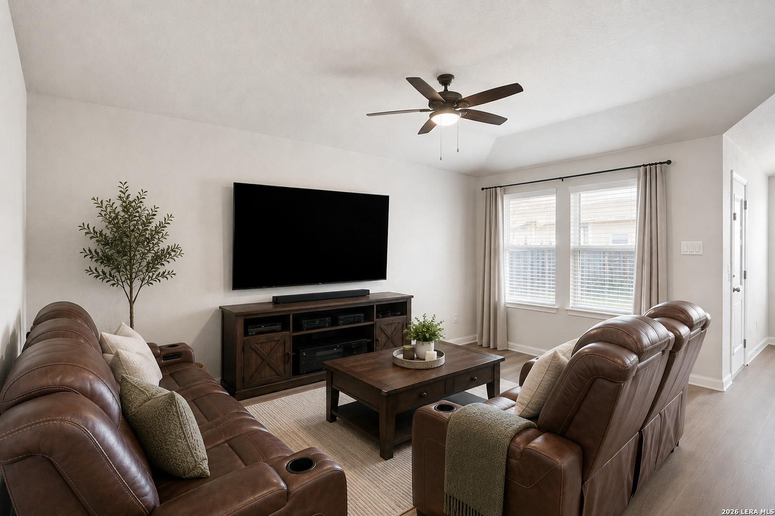 3014 Playa Azul Boulevard Converse TX 78109