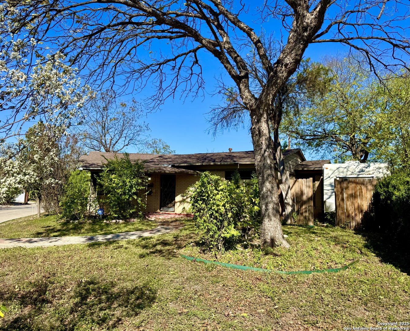 391 Quentin San Antonio TX 78201