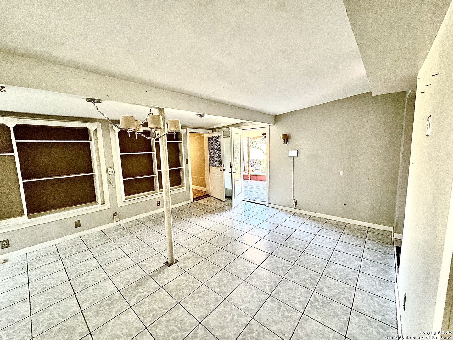 391 Quentin San Antonio TX 78201