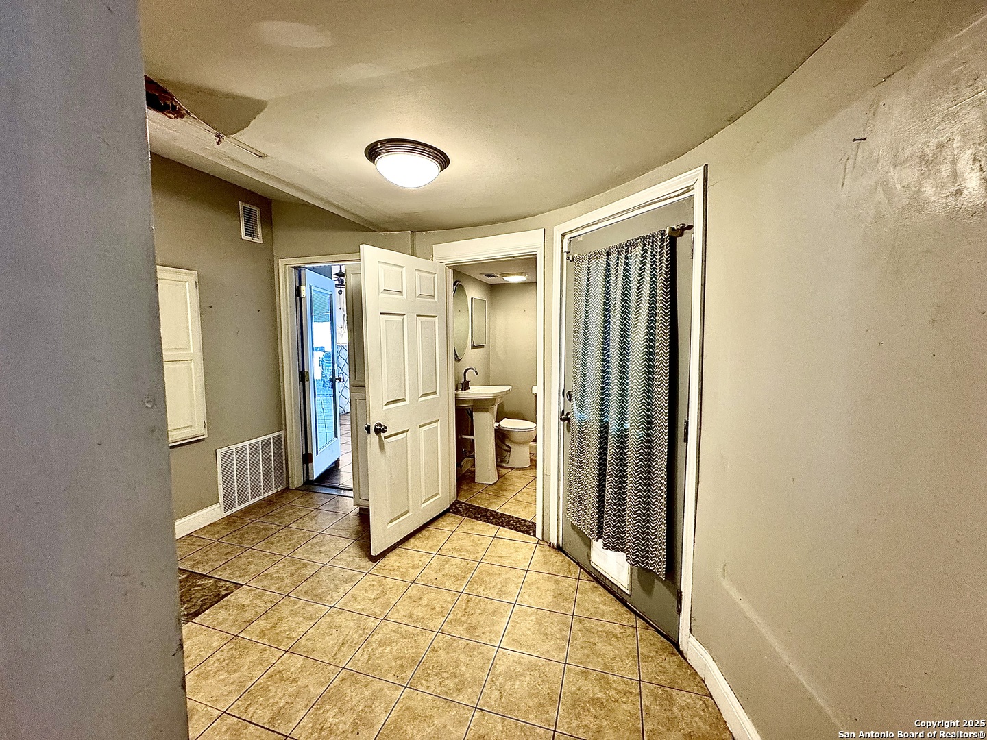 391 Quentin San Antonio TX 78201
