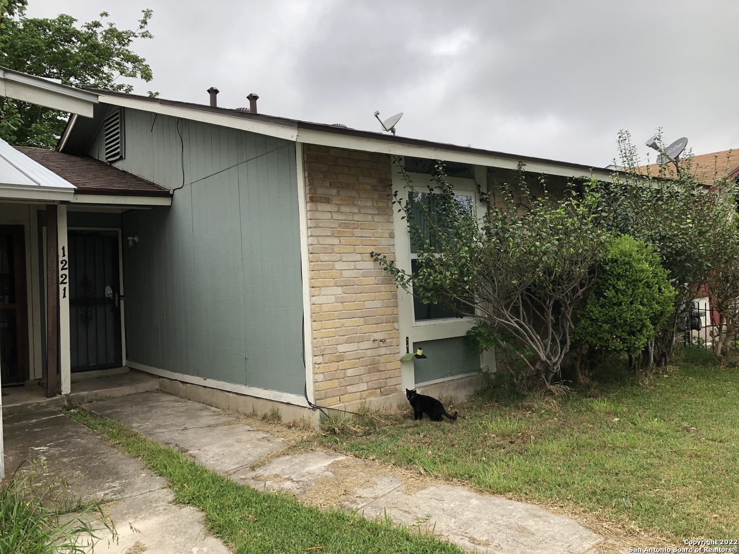 1221 Klondike Street San Antonio TX 78245