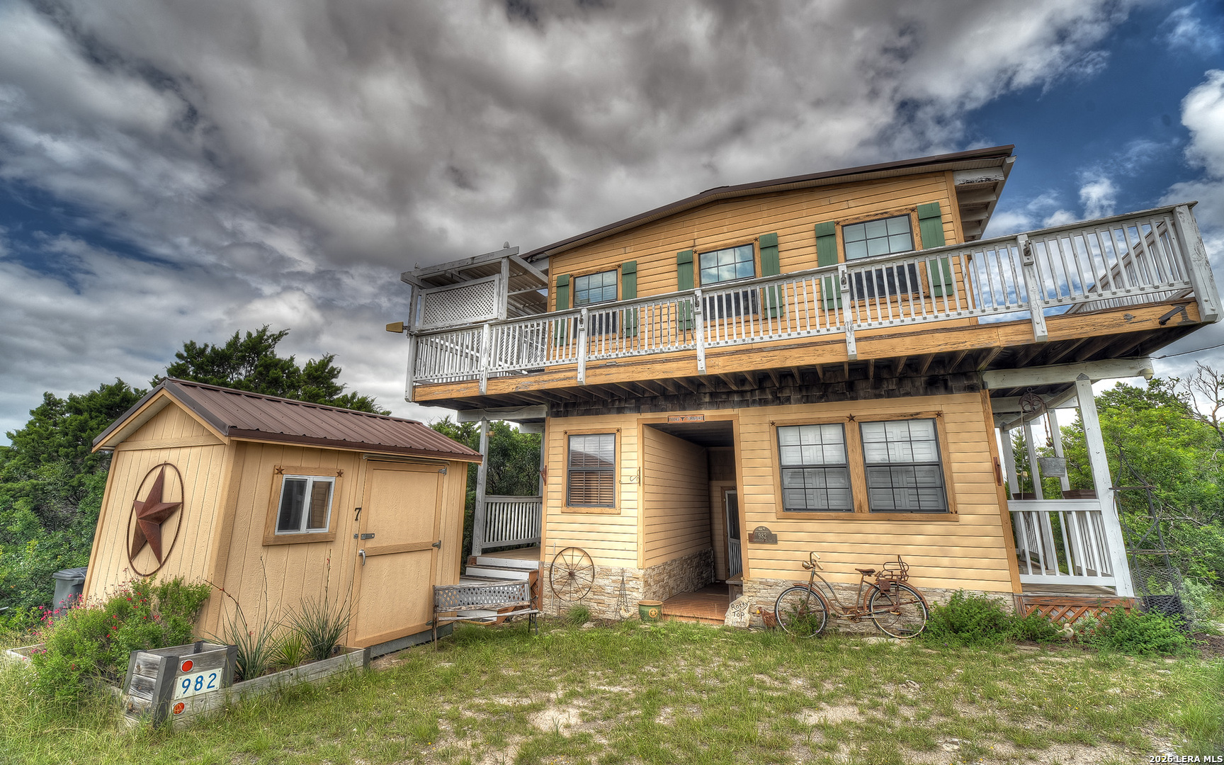 982 Skyview Lane Camp Wood TX 78833