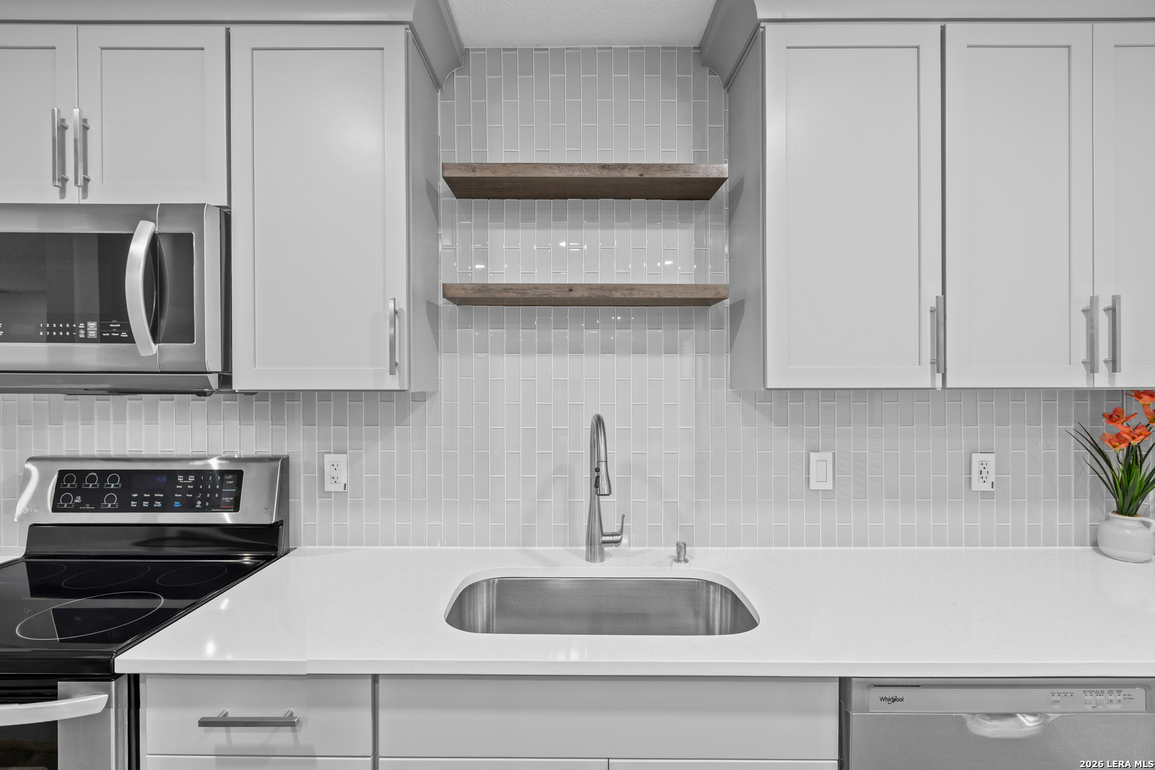 7607 Allendate Peak San Antonio TX 78254