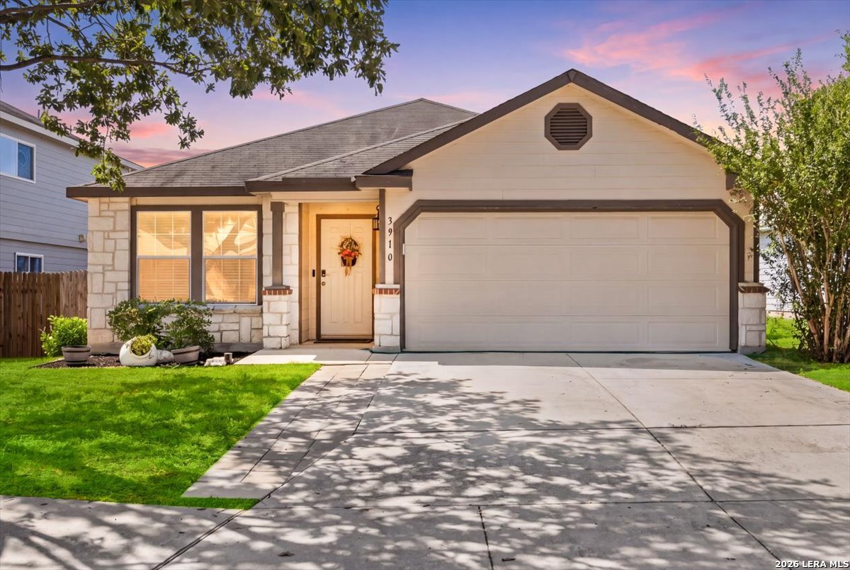 3910 Arrowwood Bend San Antonio TX 78261